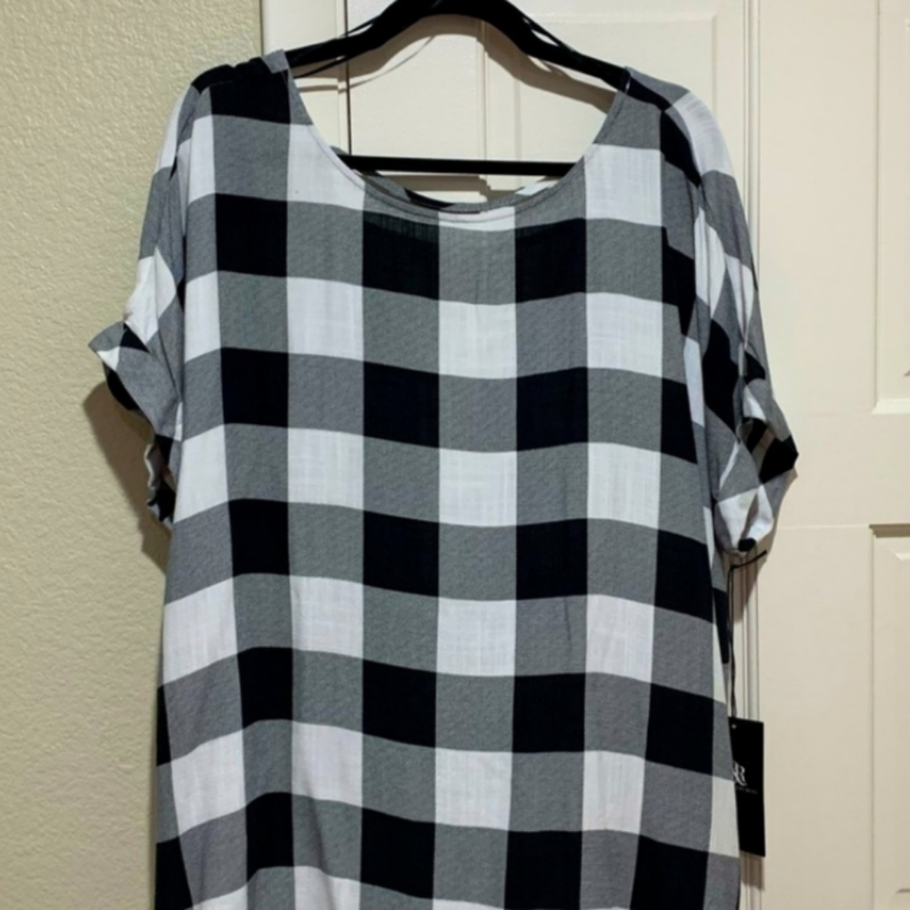 Rock and Republic cute short sleeve